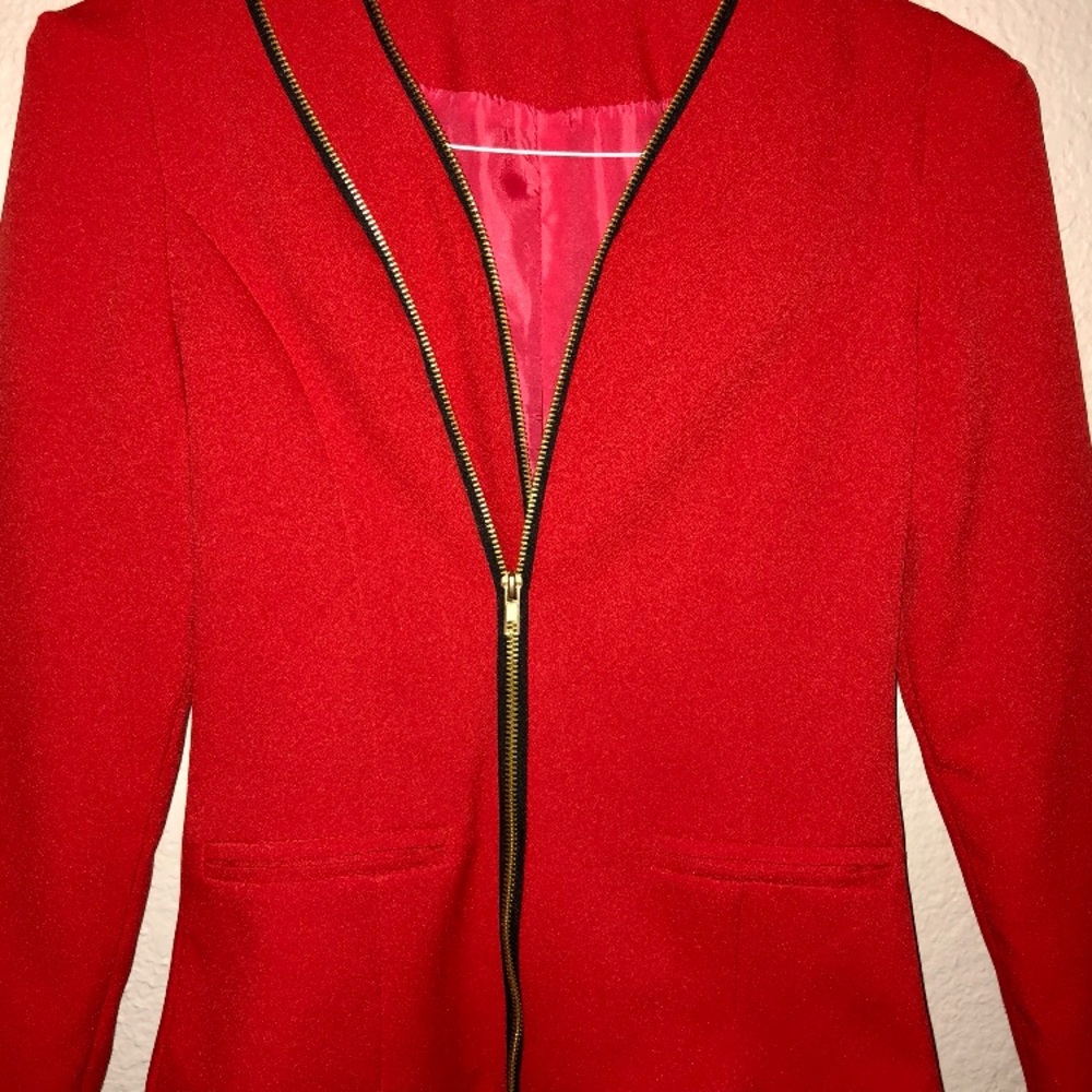 Red Jacket - Picture 2 of 7